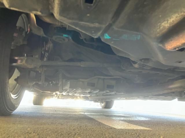 TOYOTA CAMRY HYBRID 2015 Image 31