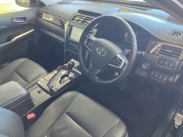 TOYOTA CAMRY HYBRID 2015 Image 31