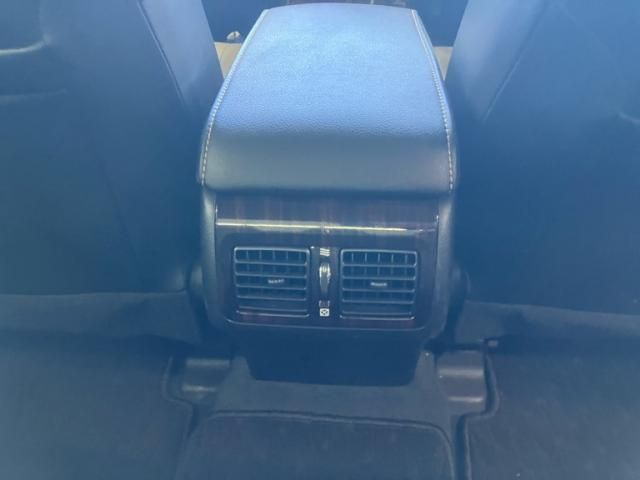 TOYOTA CAMRY HYBRID 2015 Image 31