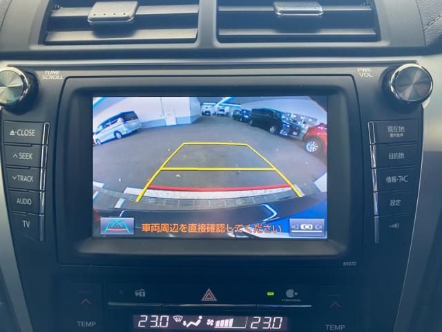 TOYOTA CAMRY HYBRID 2015 Image 31