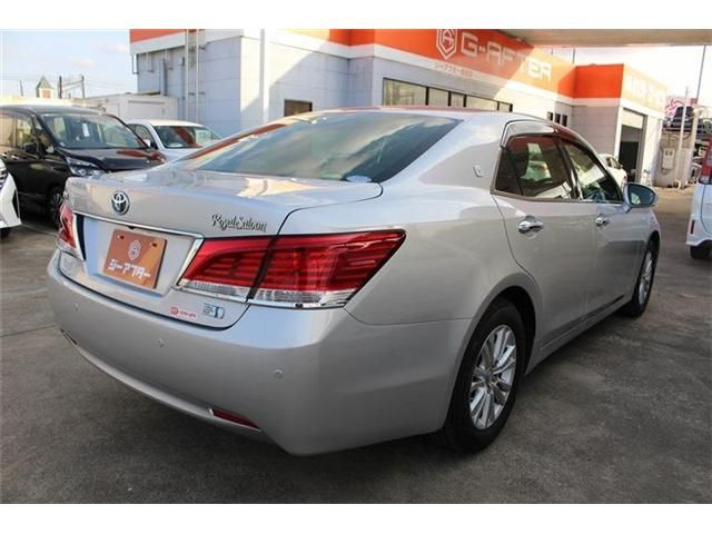TOYOTA CROWN SEDAN HYBRID 2013 Image 31