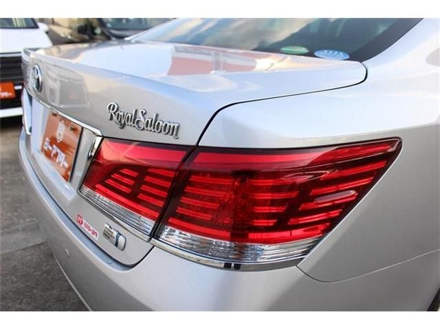 TOYOTA CROWN SEDAN HYBRID 2013 Image 31