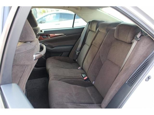 TOYOTA CROWN SEDAN HYBRID 2013 Image 31