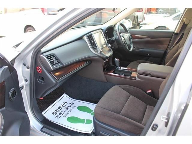 TOYOTA CROWN SEDAN HYBRID 2013 Image 31