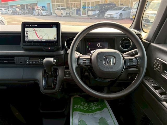 HONDA N BOX CUSTOM 2024 Image 31