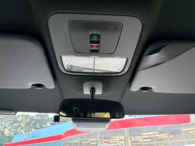 HONDA N BOX CUSTOM 2024 Image 31