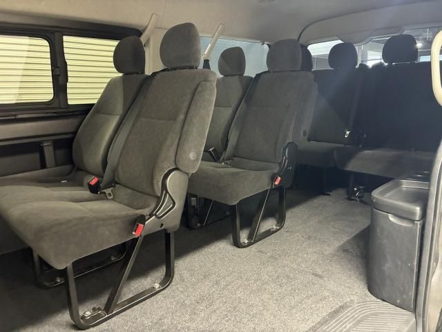 TOYOTA HIACE WAGON 2022 Image 31
