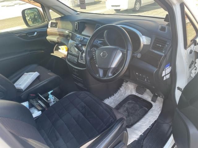 NISSAN ELGRAND  4WD 2012 Image 31
