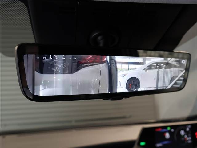 TOYOTA PRIUS 2024 Image 31