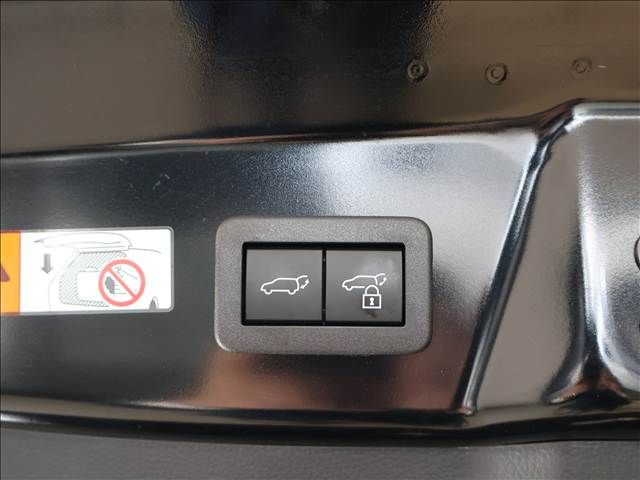 TOYOTA PRIUS 2024 Image 31