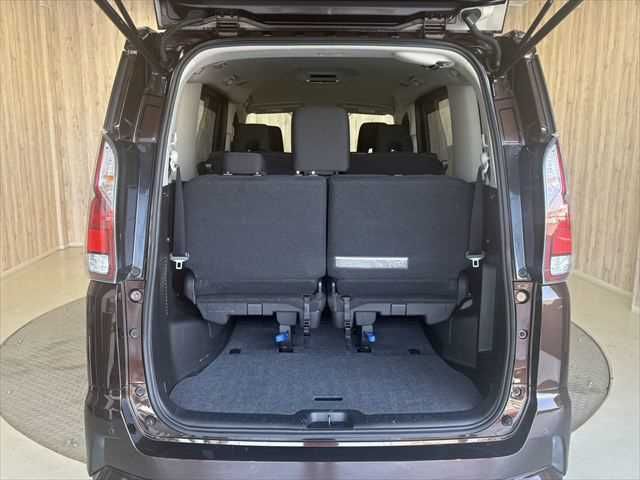 NISSAN SERENA  S-HYBRID 2018 Image 31