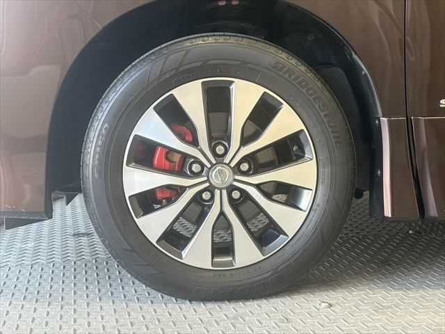 NISSAN SERENA  S-HYBRID 2018 Image 31