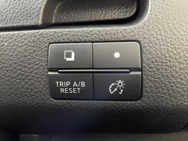 NISSAN SERENA  S-HYBRID 2014 Image 31