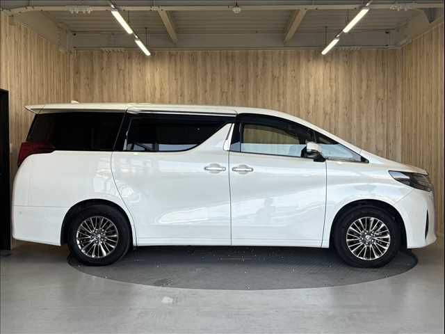 TOYOTA ALPHARD HYBRID 4WD 2021 Image 31