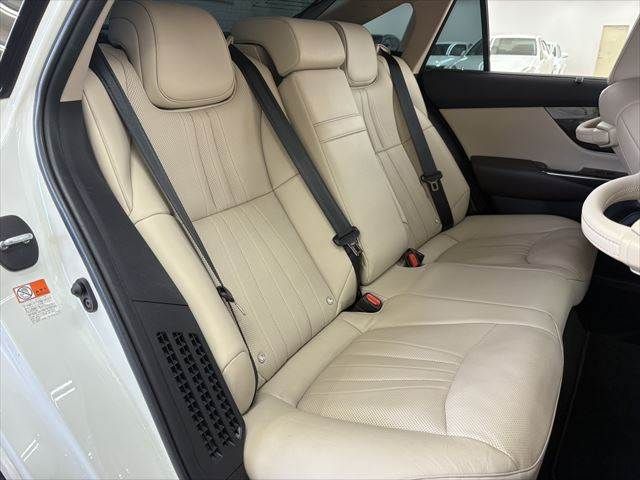 TOYOTA CROWN SEDAN HYBRID 2018 Image 31