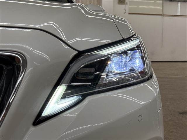 TOYOTA CROWN SEDAN HYBRID 2018 Image 31