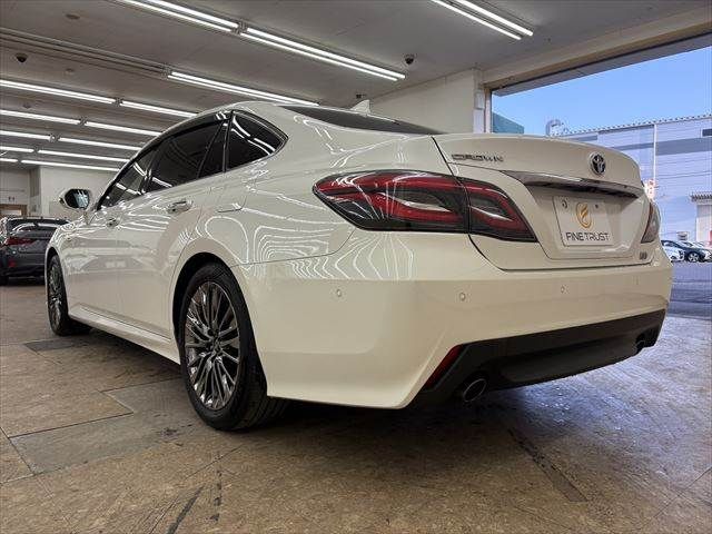 TOYOTA CROWN SEDAN HYBRID 2018 Image 31