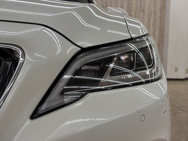 TOYOTA CROWN SEDAN HYBRID 2018 Image 31