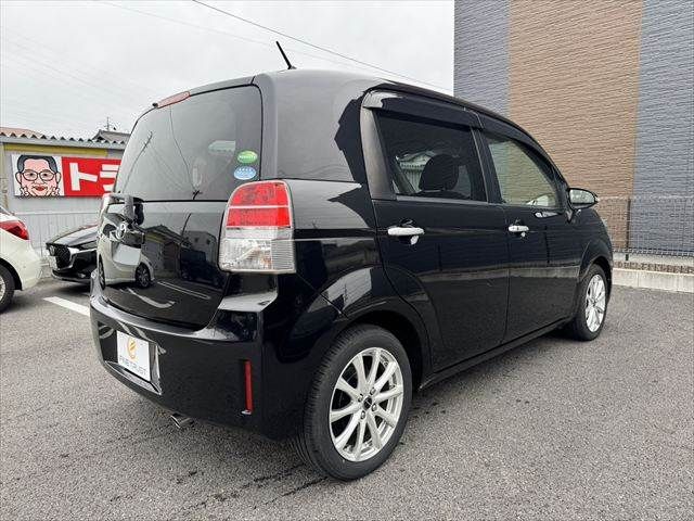 TOYOTA SPADE 2014 Image 31