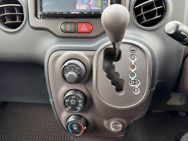 TOYOTA SPADE 2014 Image 31