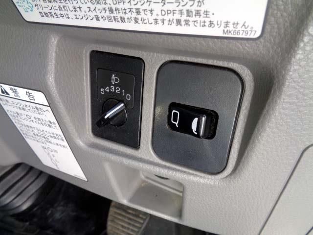 MITSUBISHI  2018 Image 31