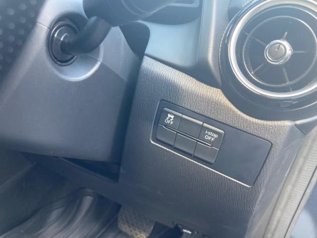 MAZDA DEMIO 2015 Image 31