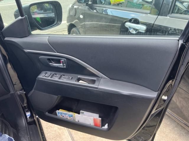 MAZDA PREMACY 2012 Image 31