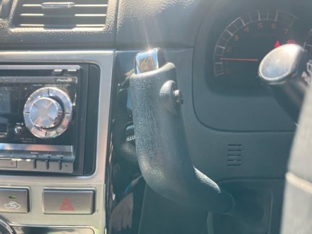 TOYOTA IPSUM 2005 Image 31