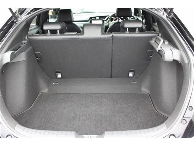 HONDA CIVIC HATCHBACK 2020 Image 31