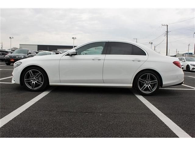 MERCEDES BENZ E CLAS 2018 Image 31