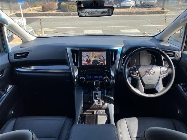 TOYOTA VELLFIRE 2021 Image 31