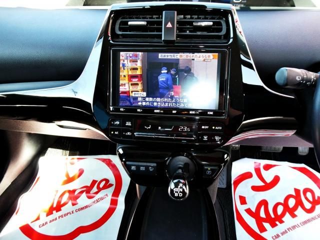 TOYOTA PRIUS 2019 Image 31