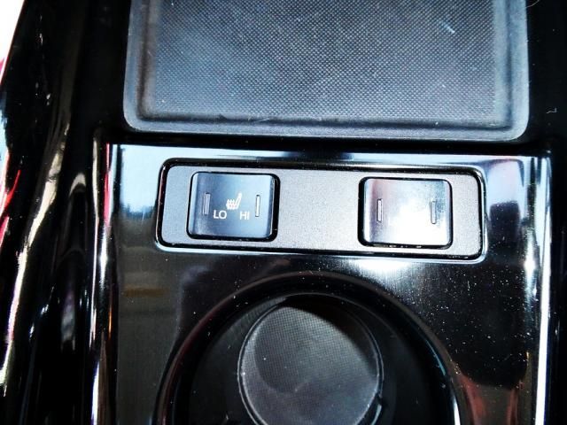 TOYOTA PRIUS 2019 Image 31