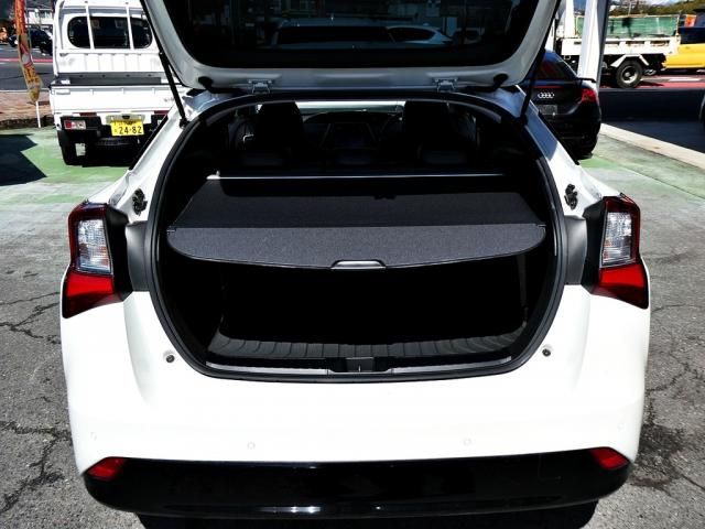 TOYOTA PRIUS 2019 Image 31