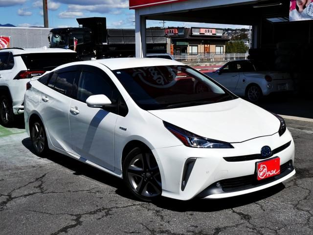 TOYOTA PRIUS 2019 Image 31