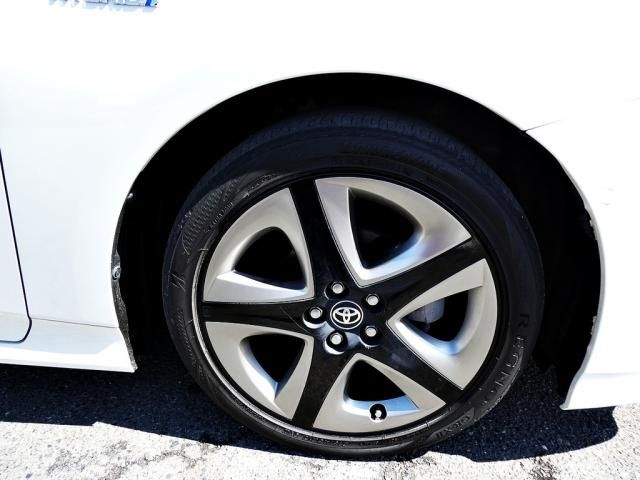 TOYOTA PRIUS 2019 Image 31