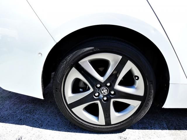 TOYOTA PRIUS 2019 Image 31