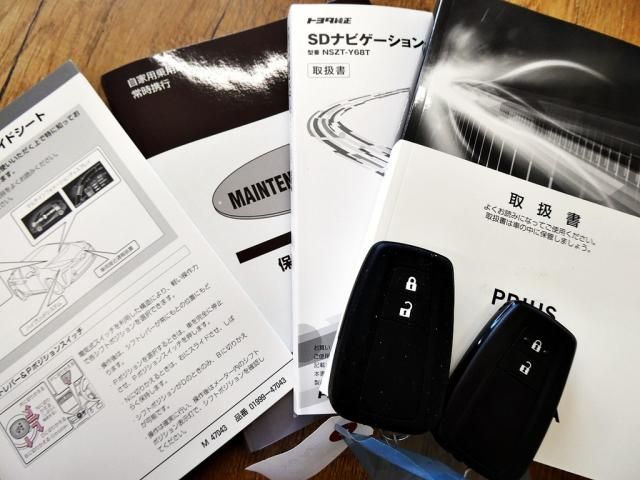 TOYOTA PRIUS 2019 Image 31