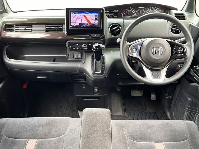 HONDA N BOX CUSTOM 2018 Image 31