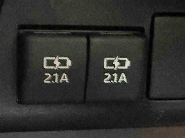 TOYOTA VOXY 2019 Image 31