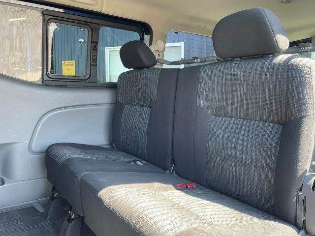 NISSAN NV350 CARAVAN 4WD 2017 Image 31