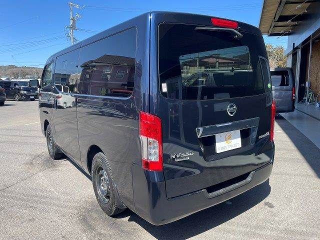 NISSAN NV350 CARAVAN 4WD 2017 Image 31