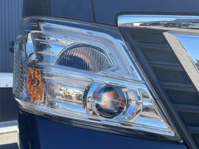 NISSAN NV350 CARAVAN 4WD 2017 Image 31