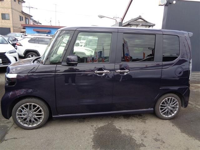 HONDA N BOX CUSTOM 2024 Image 31