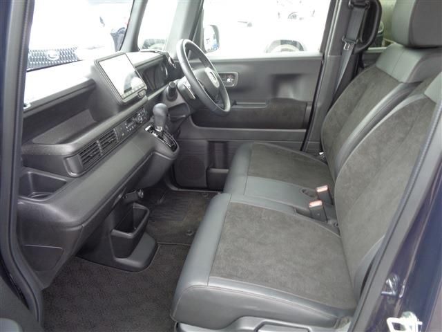 HONDA N BOX CUSTOM 2024 Image 31