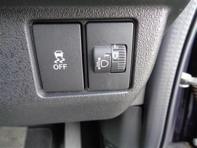 HONDA N BOX CUSTOM 2024 Image 31