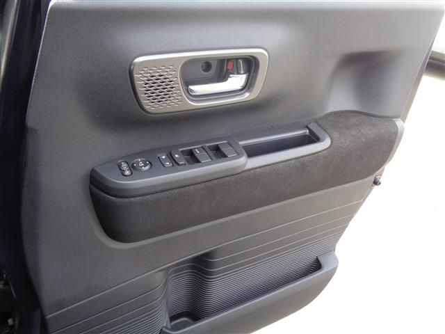 HONDA N BOX CUSTOM 2024 Image 31