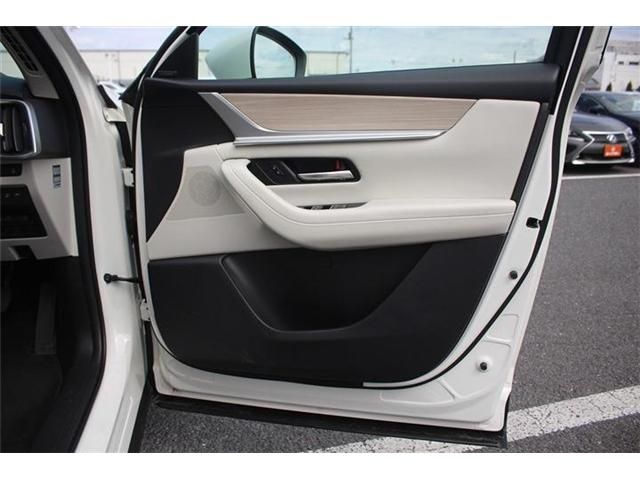 MAZDA CX-60 2023 Image 31