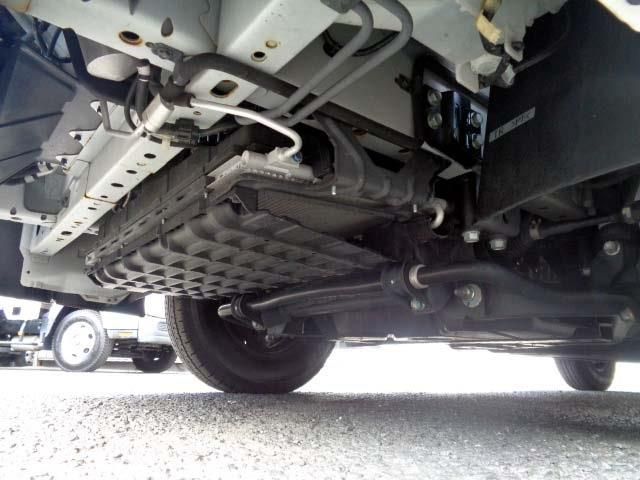 NISSAN CARAVAN VAN 2WD 2022 Image 31