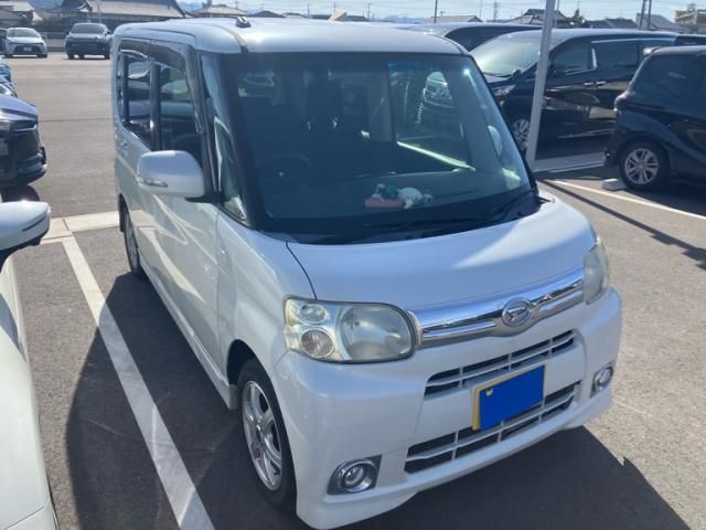DAIHATSU TANTO 2013 Image 31